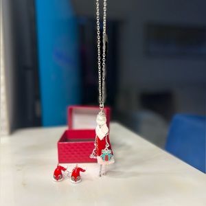 Holidays necklace and earring set